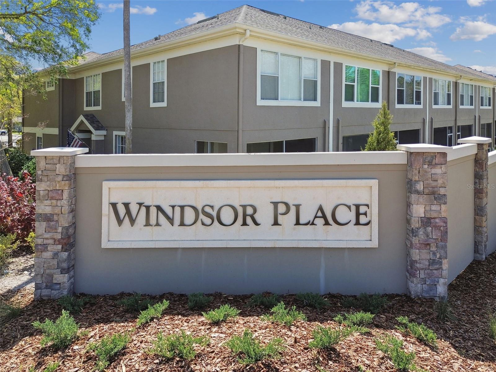 Listing photo id 32 for 11240 Windsor Place Circle Circle