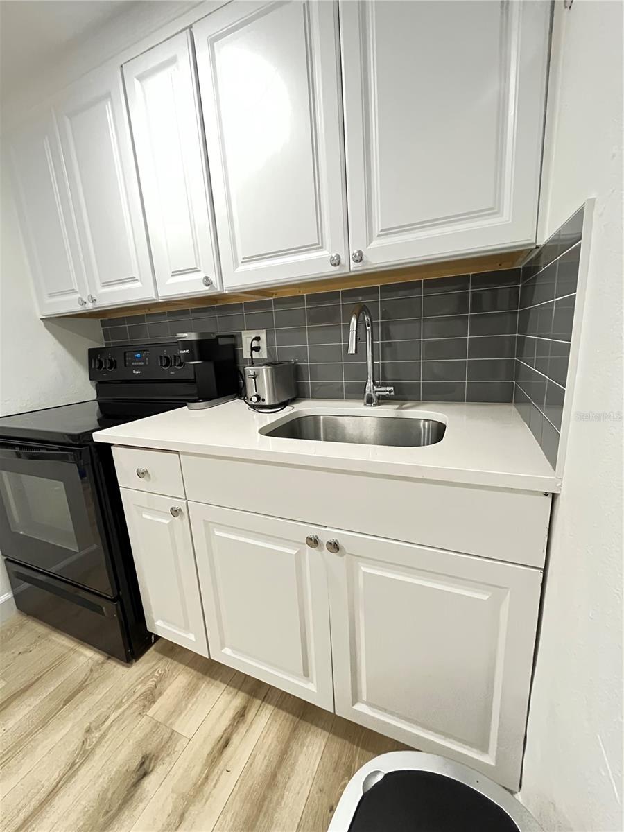 Image 17 of 19 For 1154 7th Street Nw