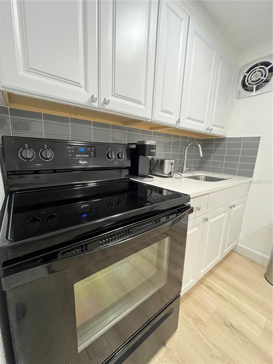 Image 18 of 19 For 1154 7th Street Nw