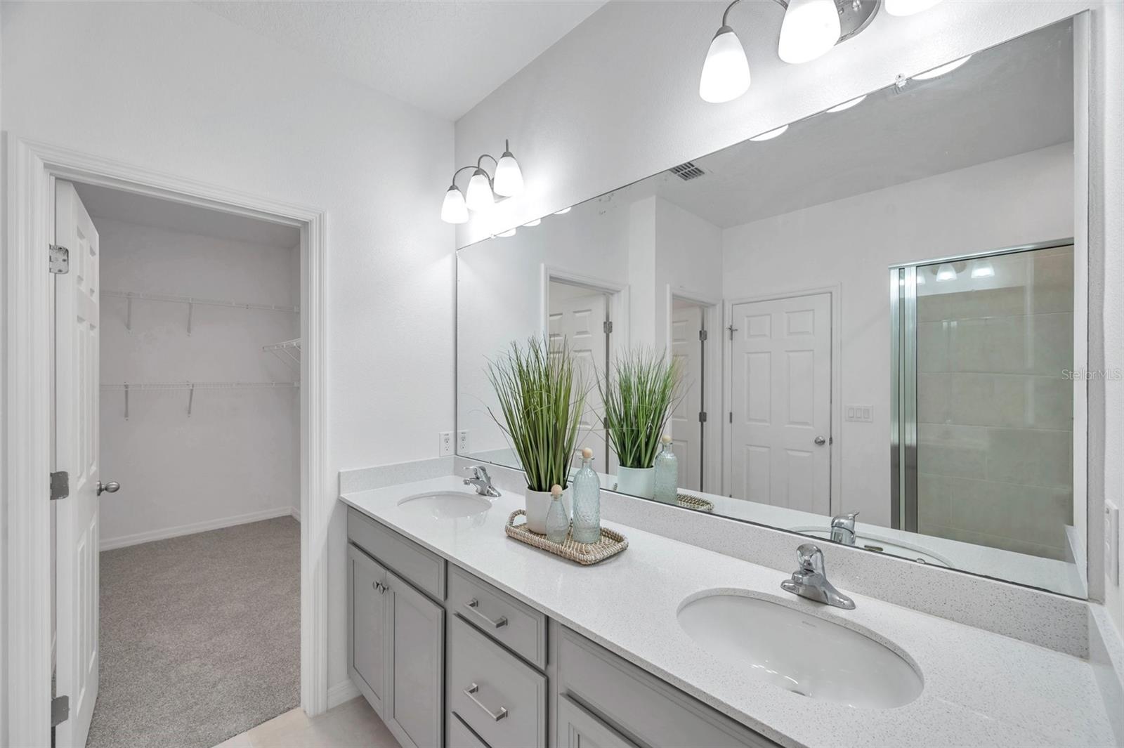 Image 18 of 46 For 5728 Skytop Drive