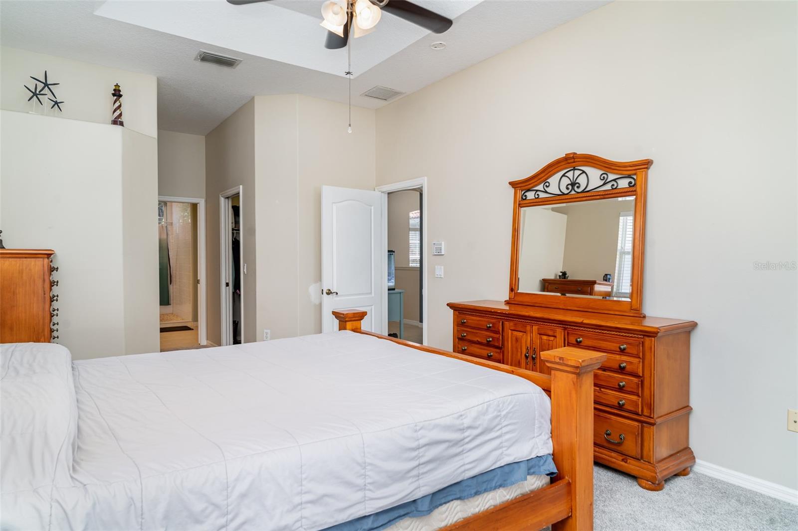 Image 18 of 41 For 7581 Palmer Glen Circle