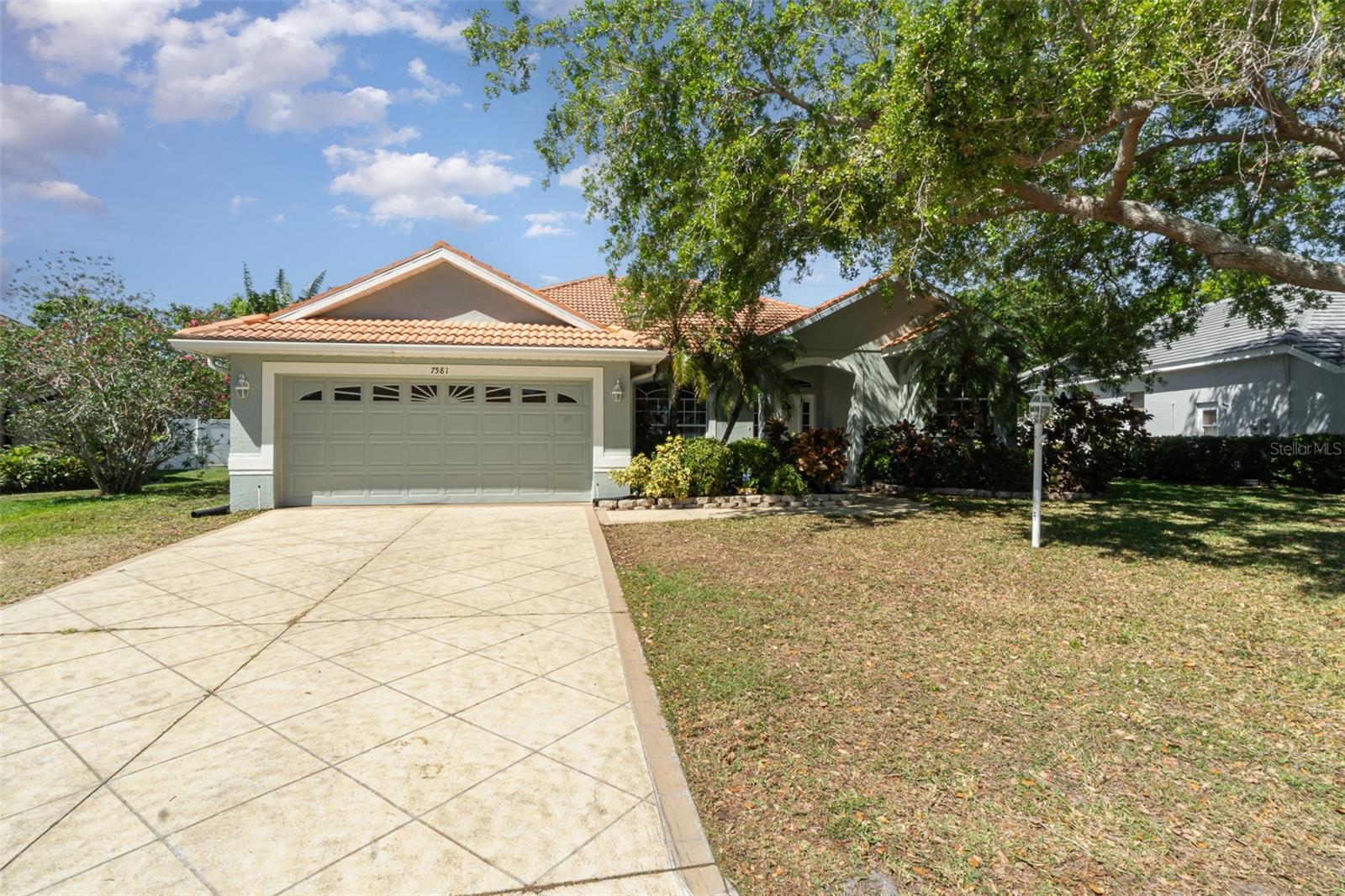 Image 4 of 41 For 7581 Palmer Glen Circle