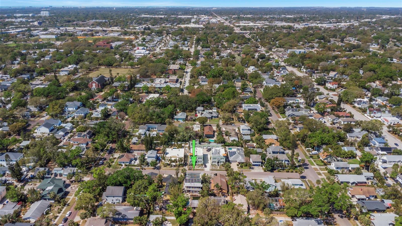Listing photo id 59 for 2005 Jackson Street N