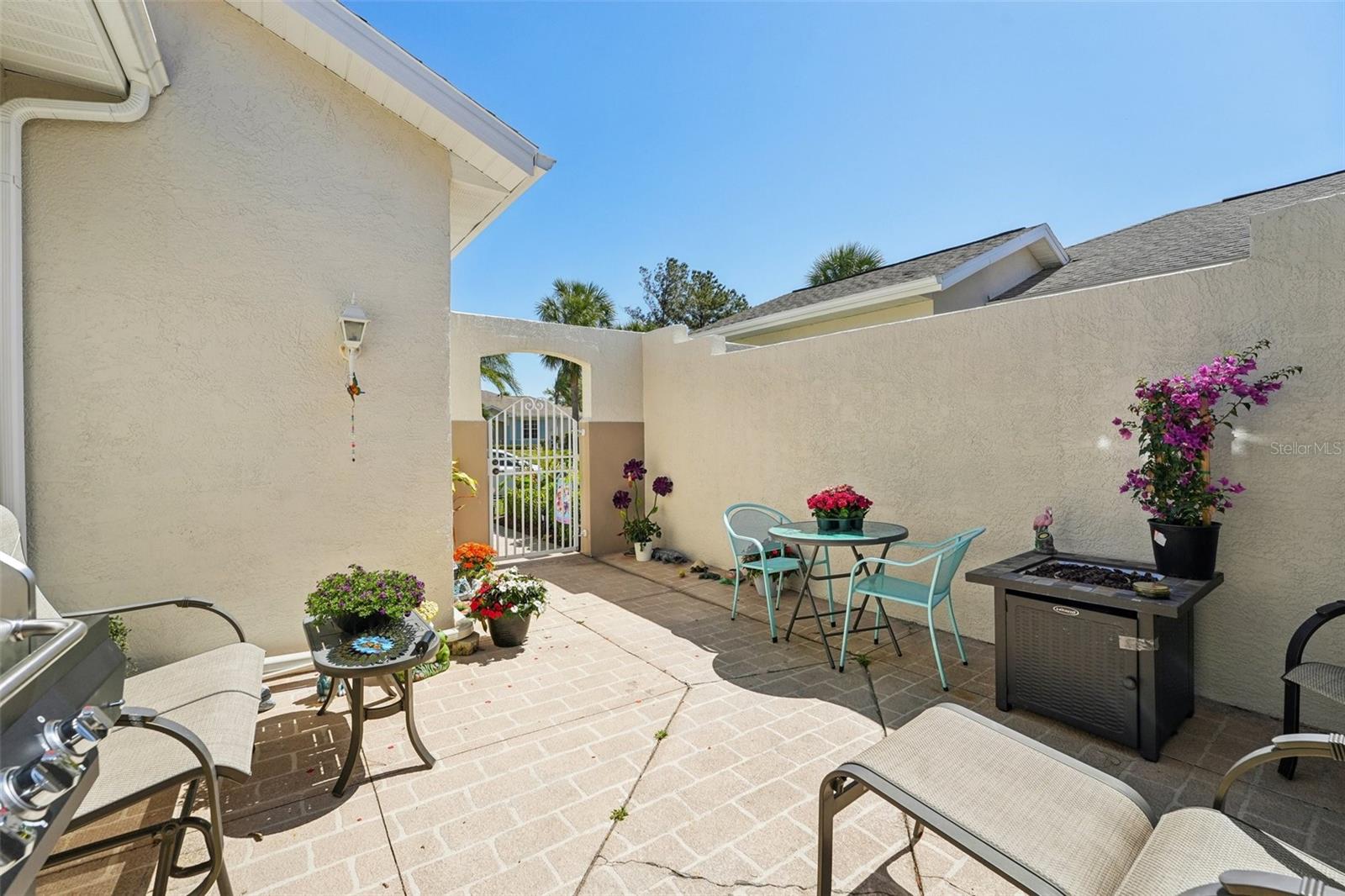 Image 4 of 67 For 767 Tremont Greens Lane 64