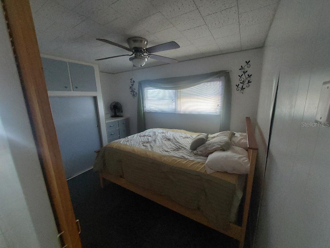 Listing photo id 8 for 46 Washington Court 28