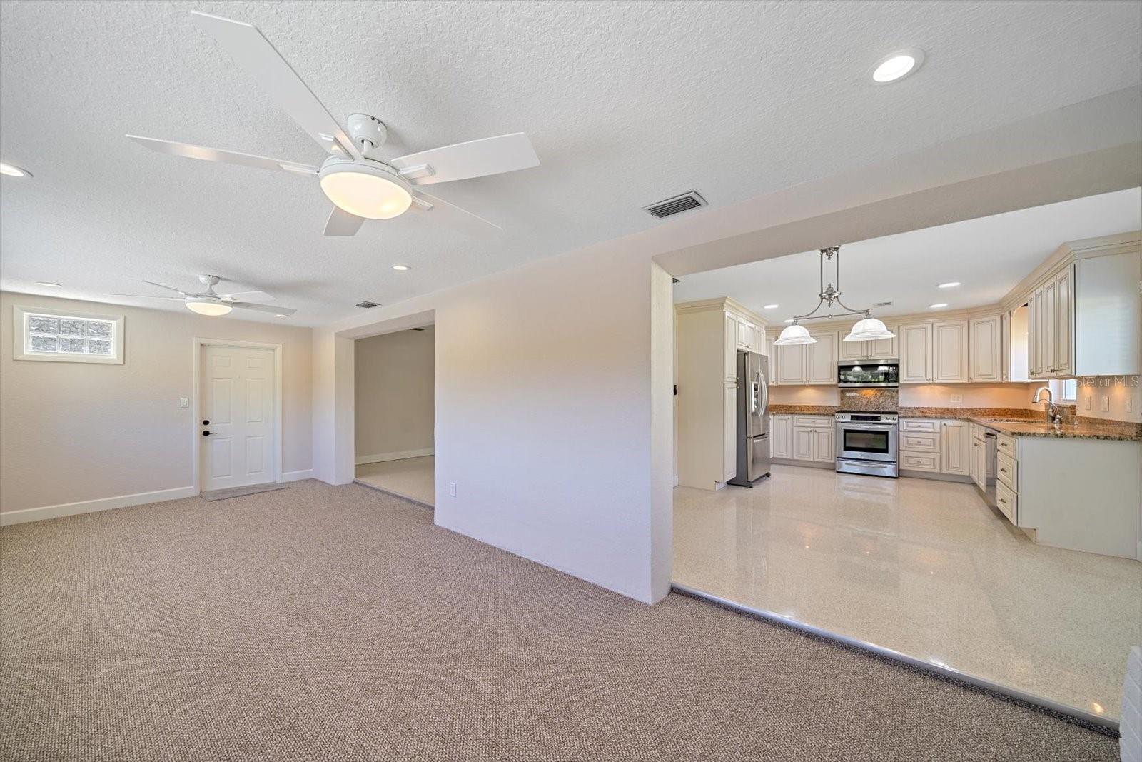Image 11 of 37 For 1163 60th Avenue S