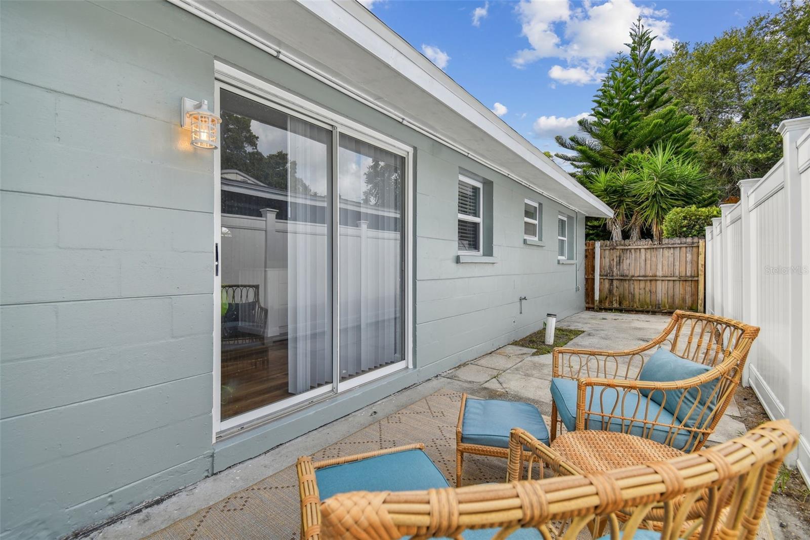 Image 36 of 42 For 1260 Hillcrest Avenue