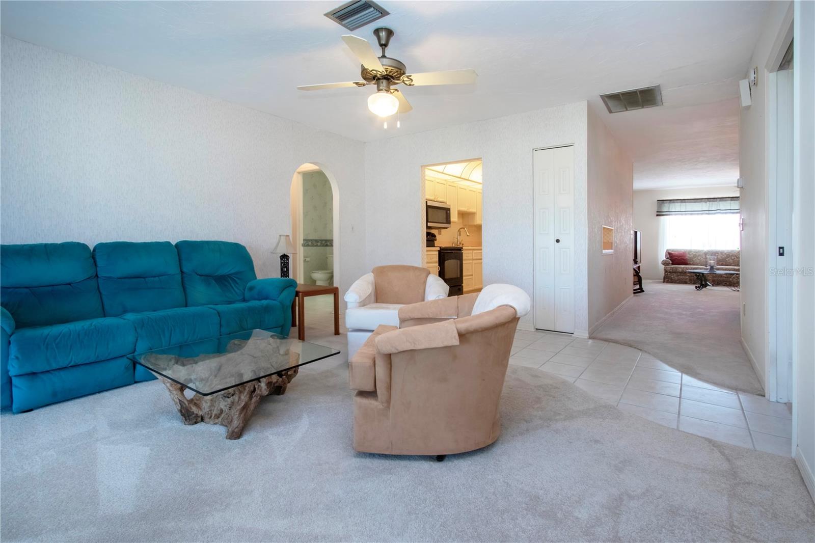 Image 13 of 41 For 322 Club Manor Drive