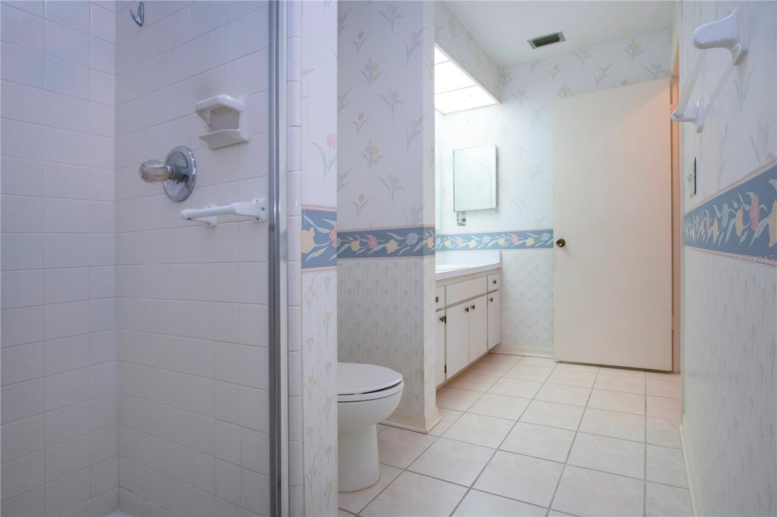 Image 37 of 41 For 322 Club Manor Drive