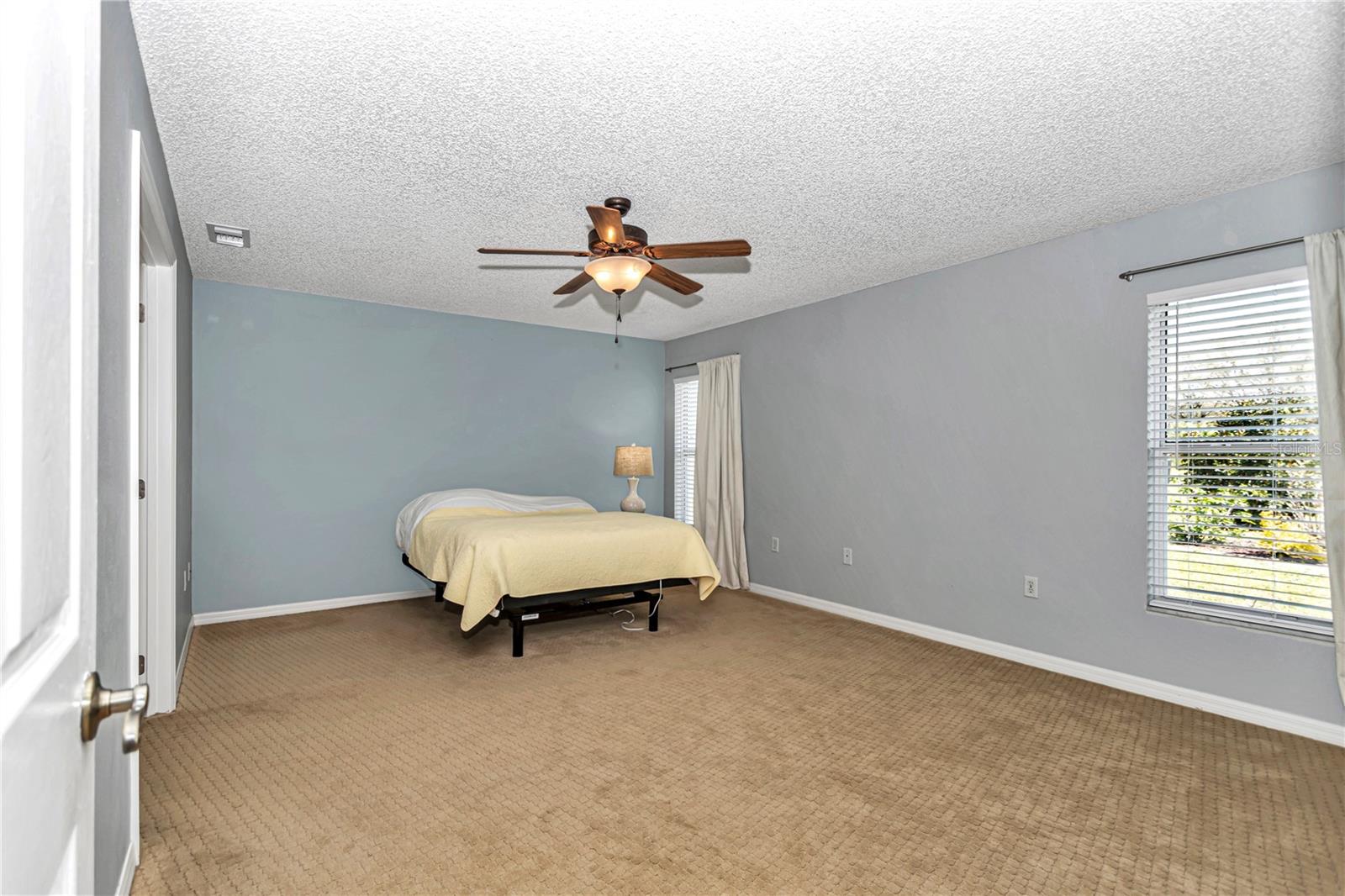 Image 12 of 24 For 15213 14th Avenue Road