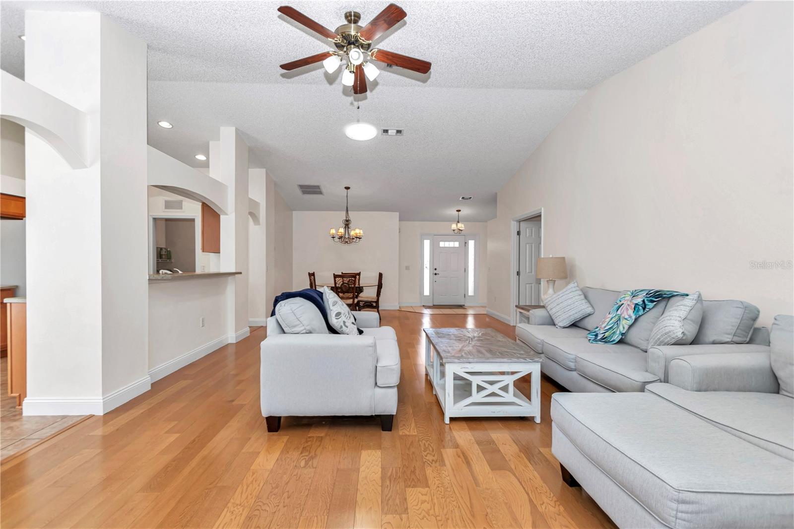 Image 6 of 24 For 15213 14th Avenue Road