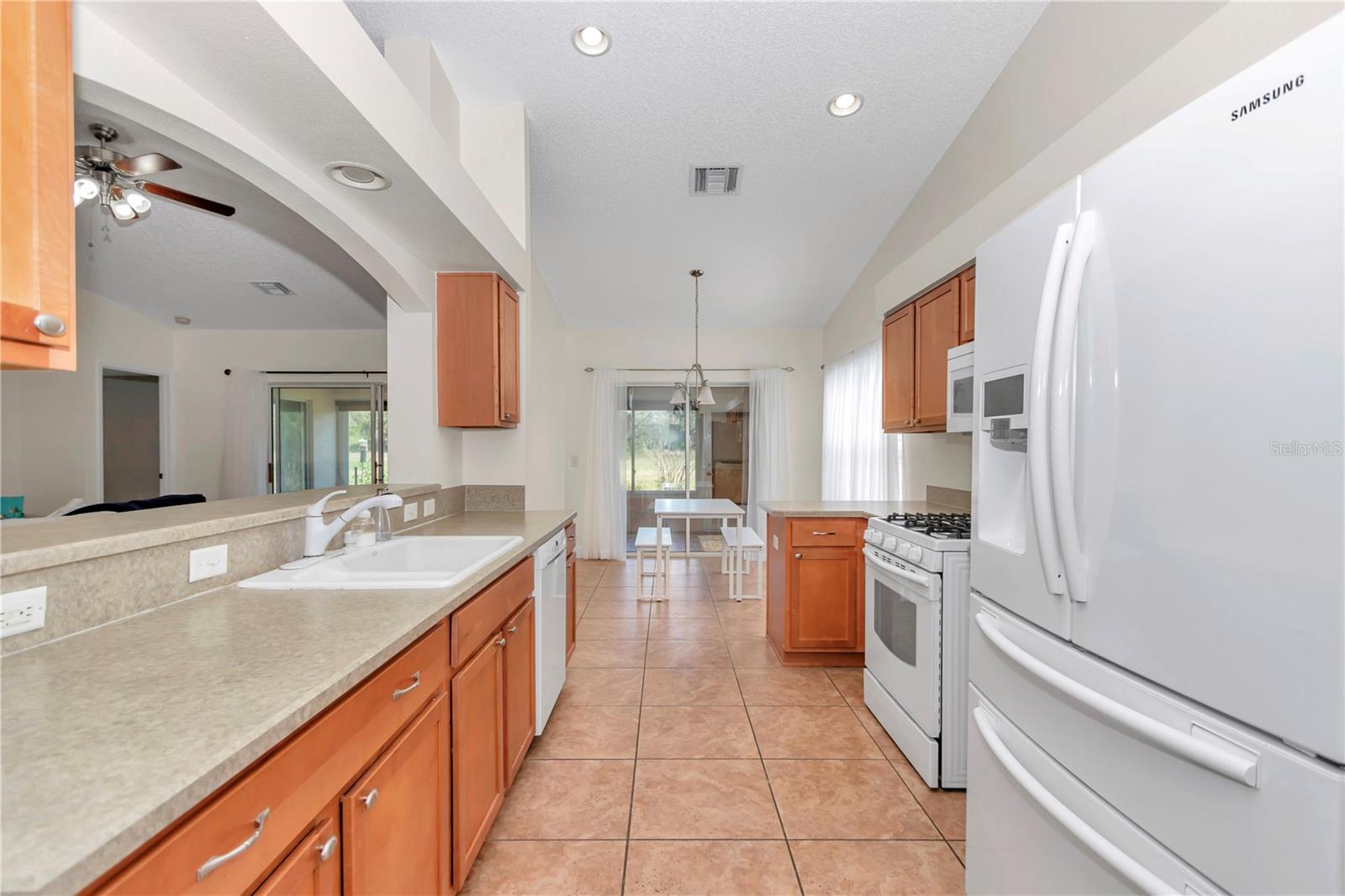 Image 8 of 24 For 15213 14th Avenue Road