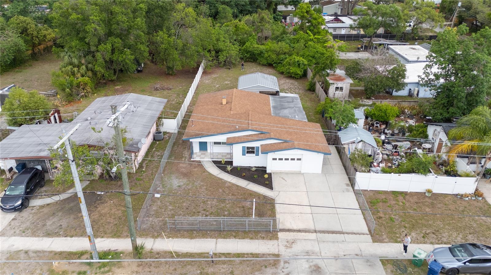 Image 7 of 44 For 2610 Yukon Street