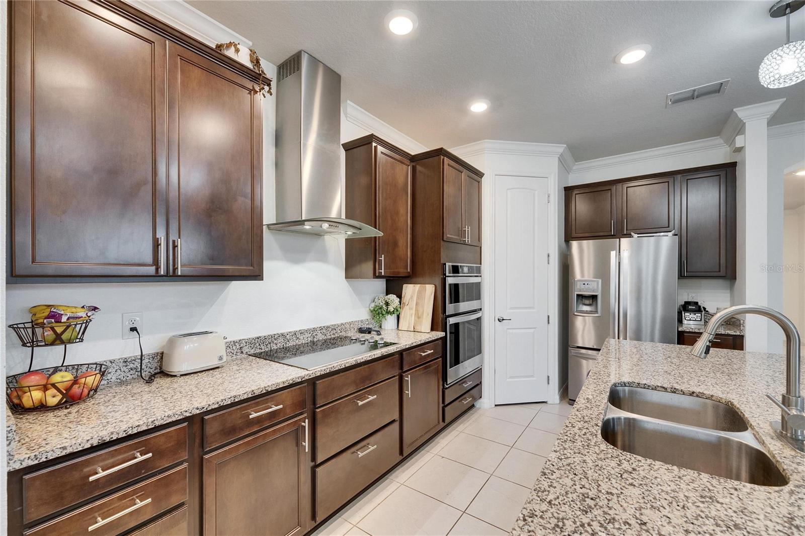Image 12 of 78 For 9748 Ibis Grove Boulevard
