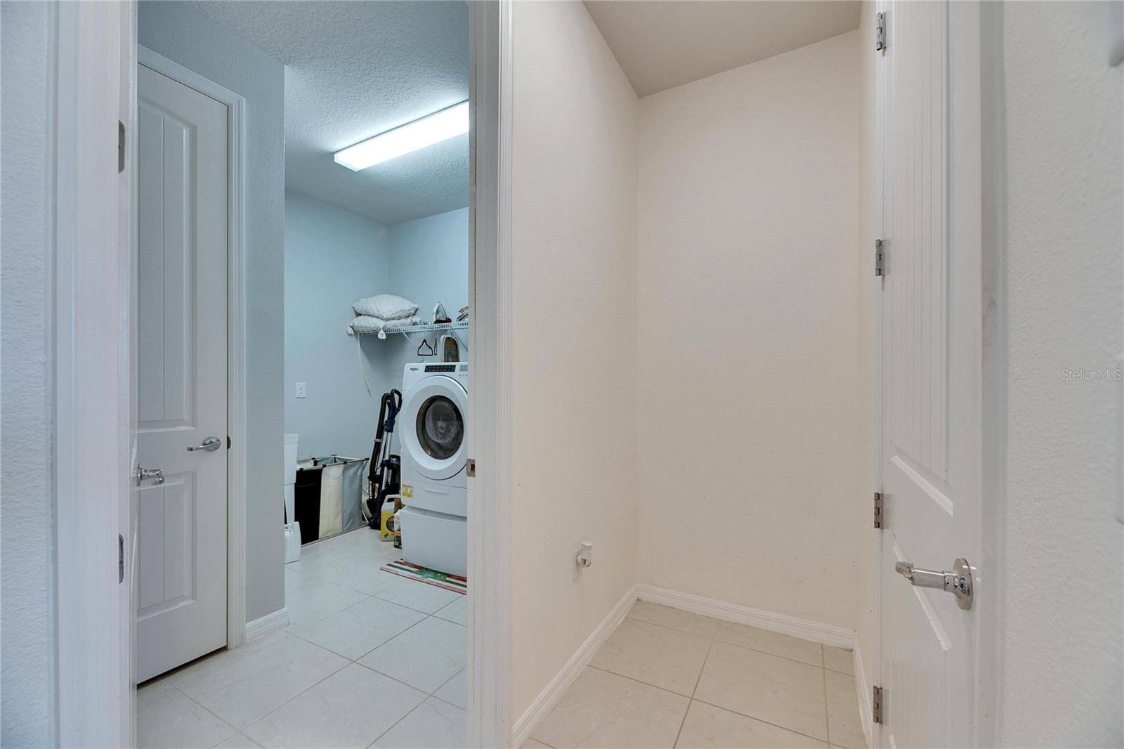 Image 34 of 78 For 9748 Ibis Grove Boulevard