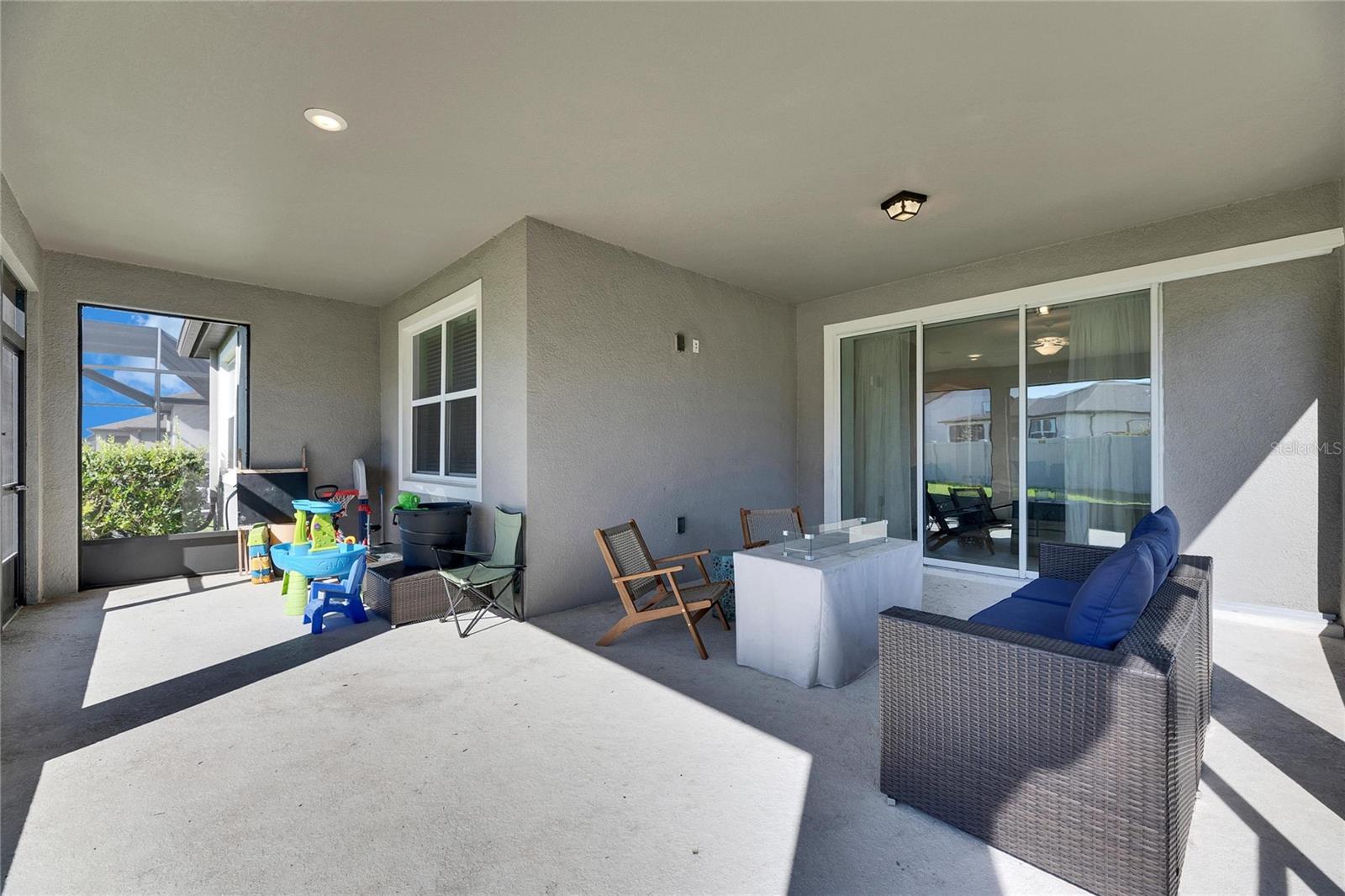 Image 4 of 78 For 9748 Ibis Grove Boulevard