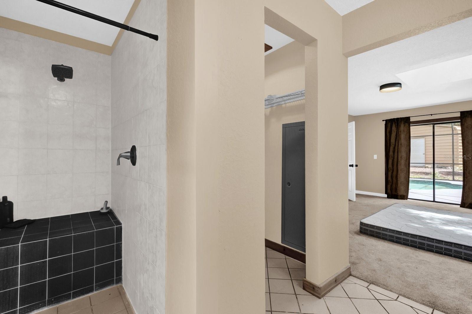 Image 13 of 28 For 31632 Spruce Drive