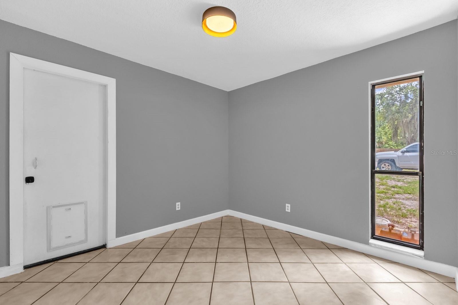 Image 16 of 28 For 31632 Spruce Drive