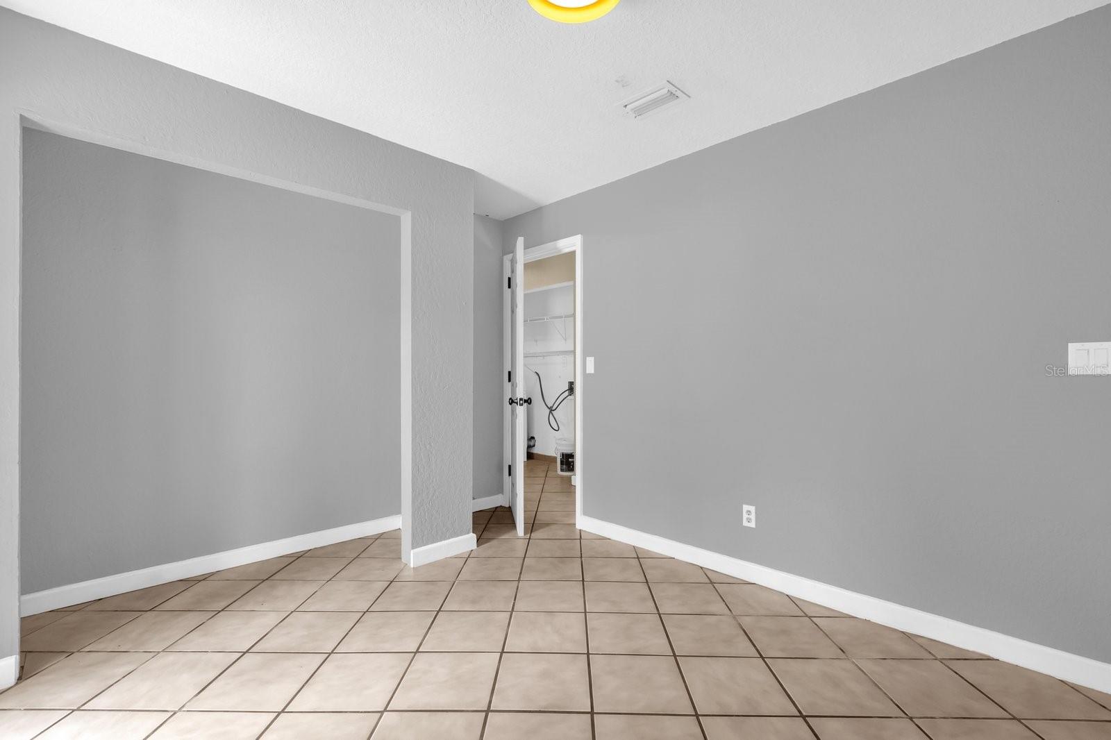 Image 18 of 28 For 31632 Spruce Drive