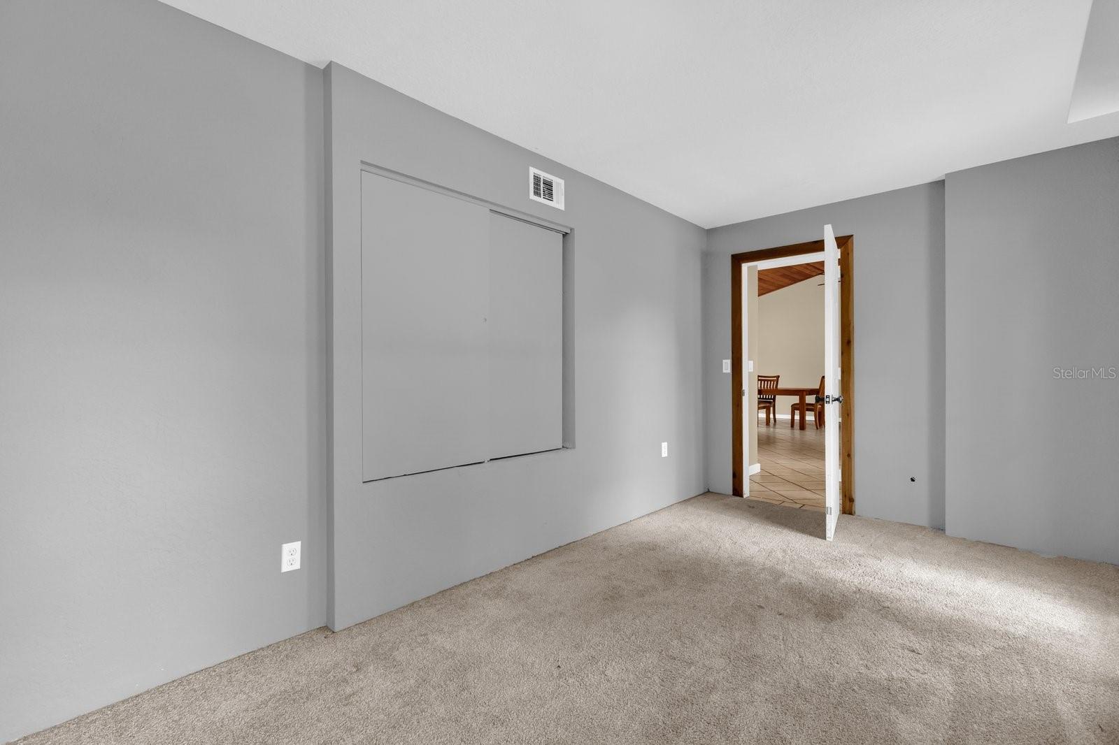 Image 20 of 28 For 31632 Spruce Drive