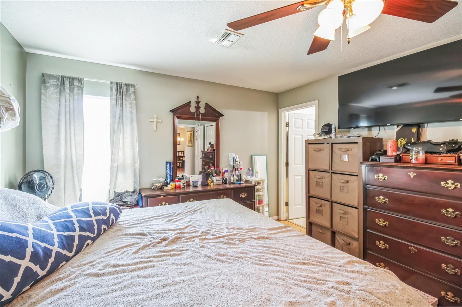 Image 11 of 28 For 10352 Lansfield Street