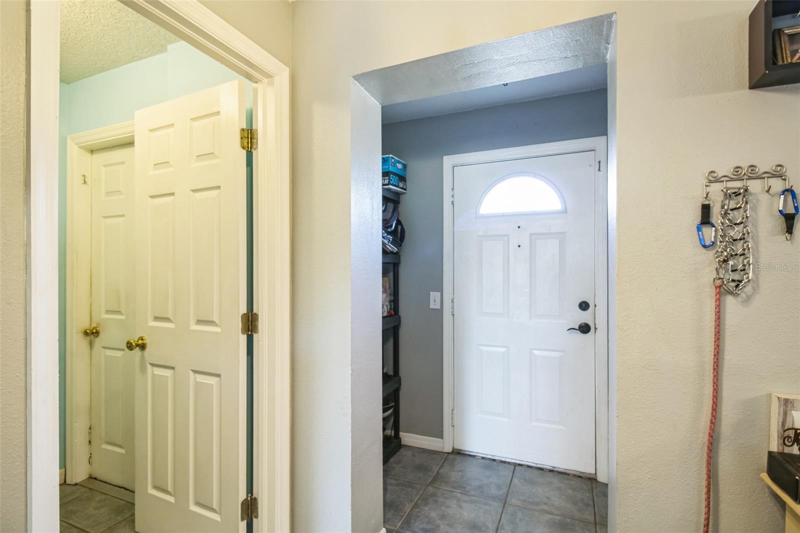 Image 20 of 28 For 10352 Lansfield Street