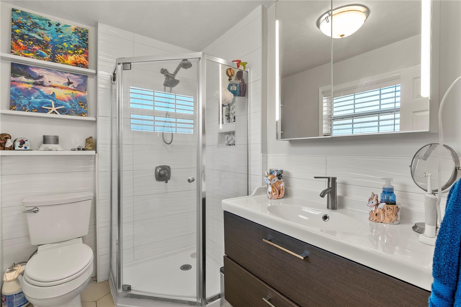 Listing photo id 18 for 510 Broxburn Avenue