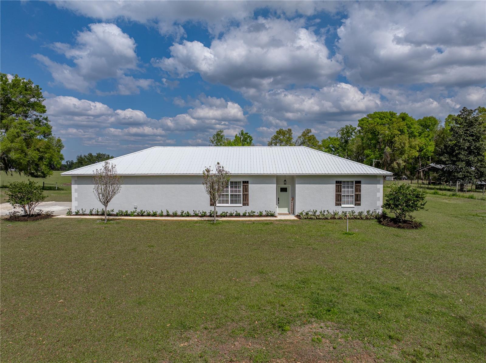 Image 10 of 52 For 39745 River Road