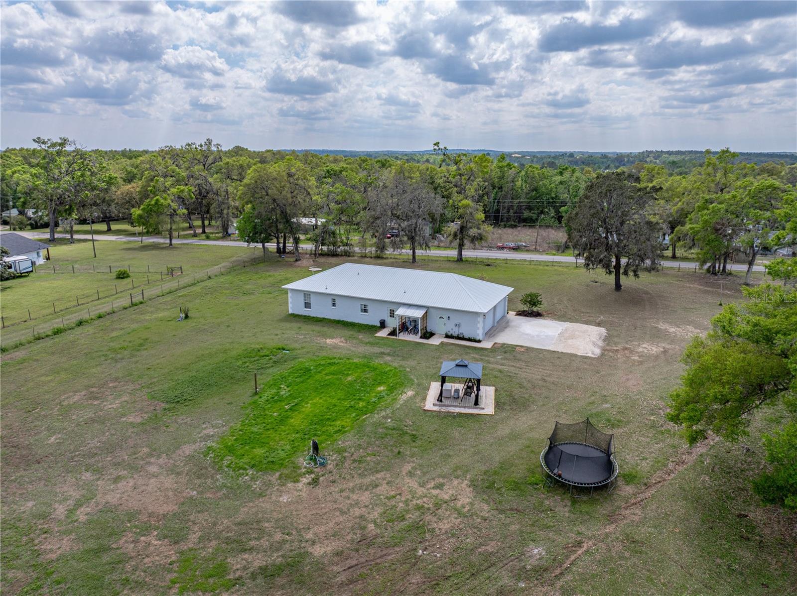 Image 48 of 52 For 39745 River Road