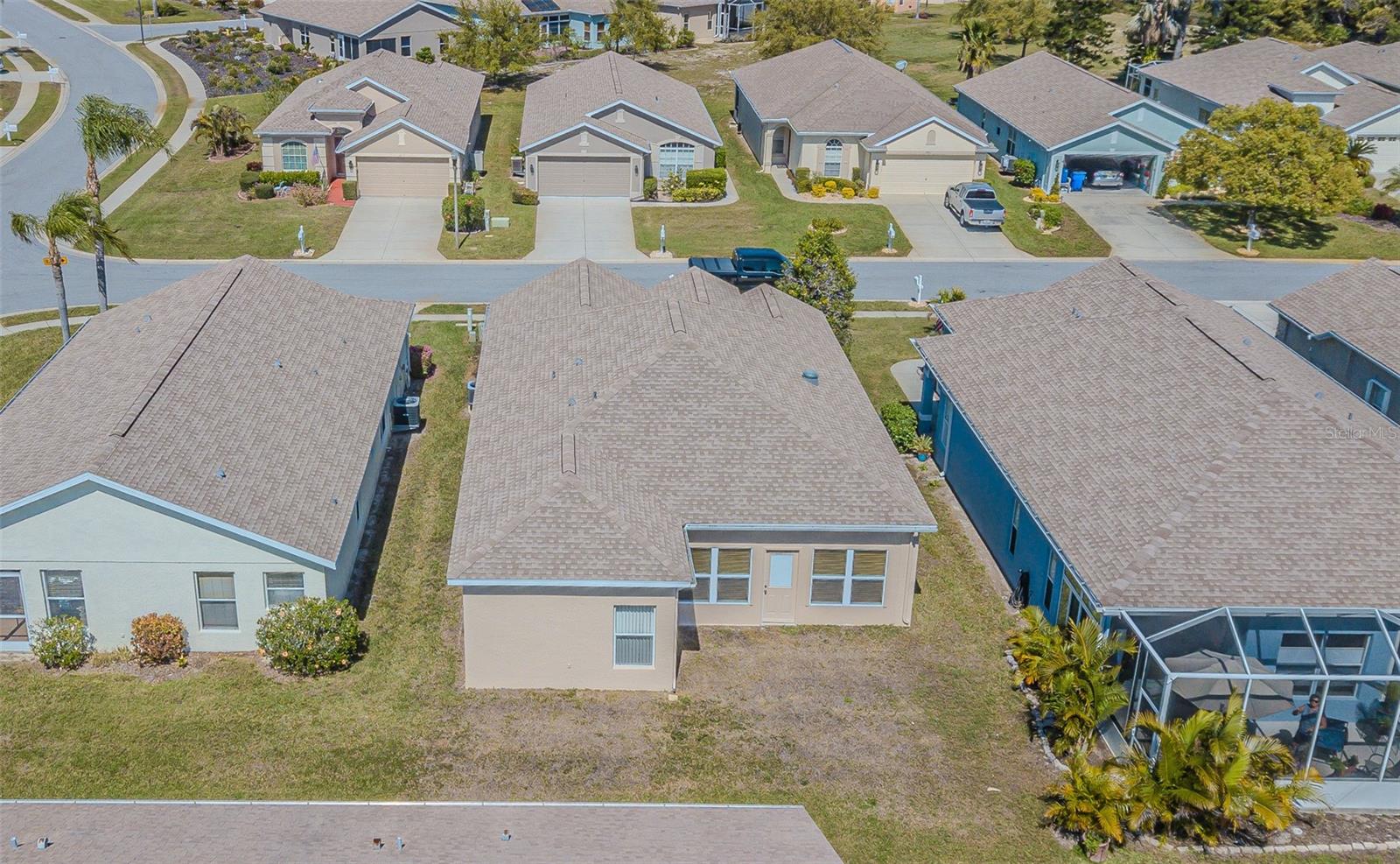 Listing photo id 24 for 2514 Sandy Hill Court