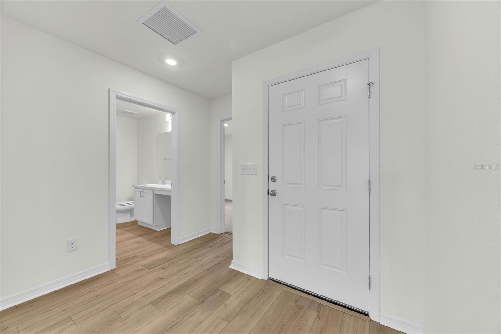 Image 12 of 27 For 9267 Sandy Bluffs Circle