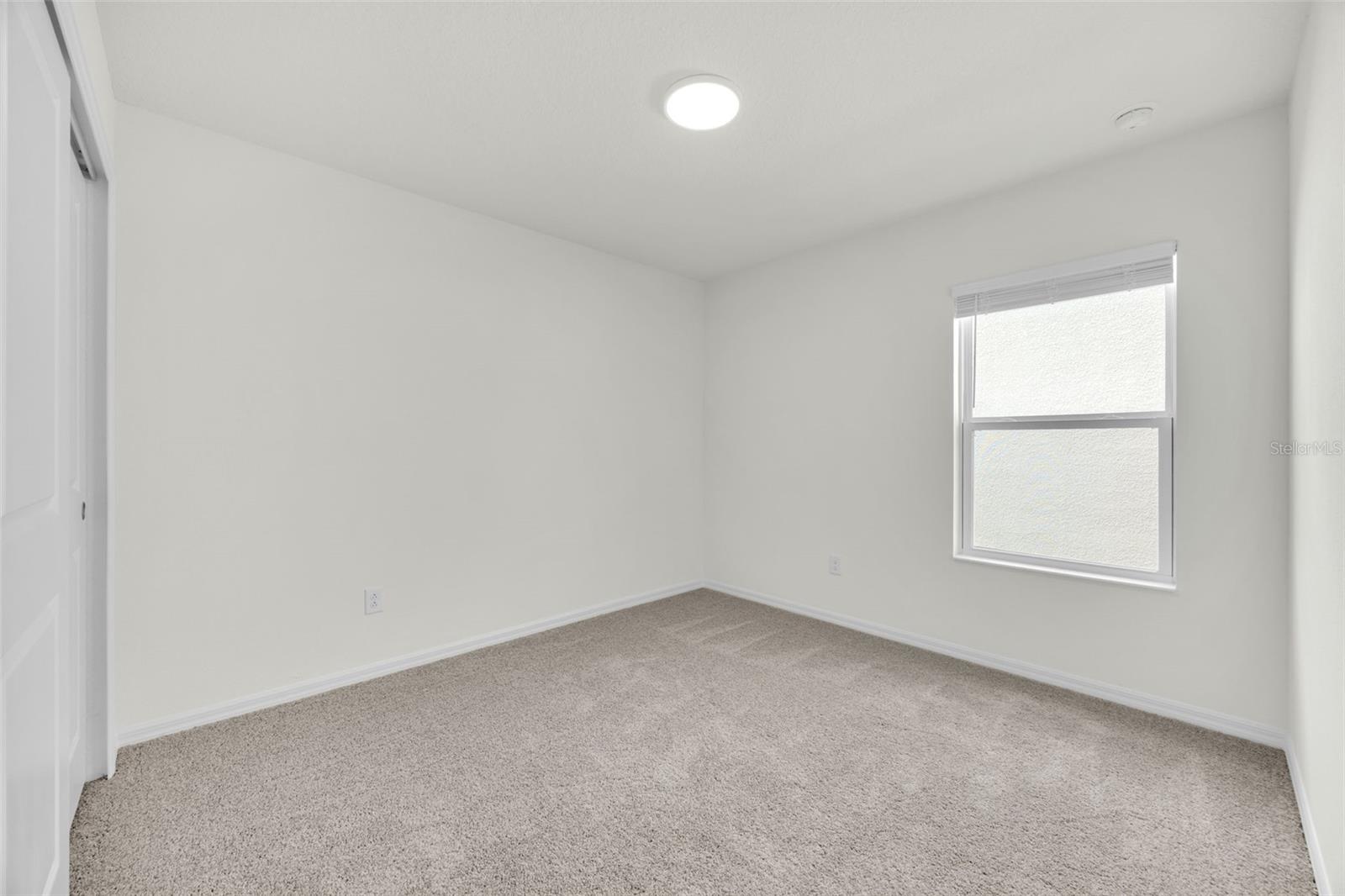 Image 17 of 27 For 9267 Sandy Bluffs Circle
