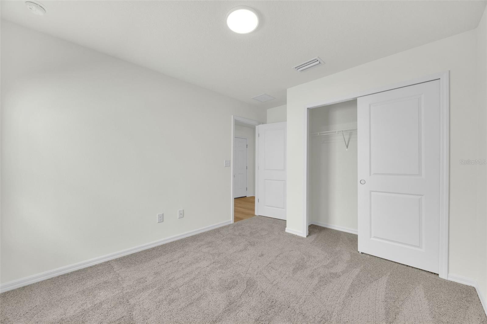 Image 18 of 27 For 9267 Sandy Bluffs Circle