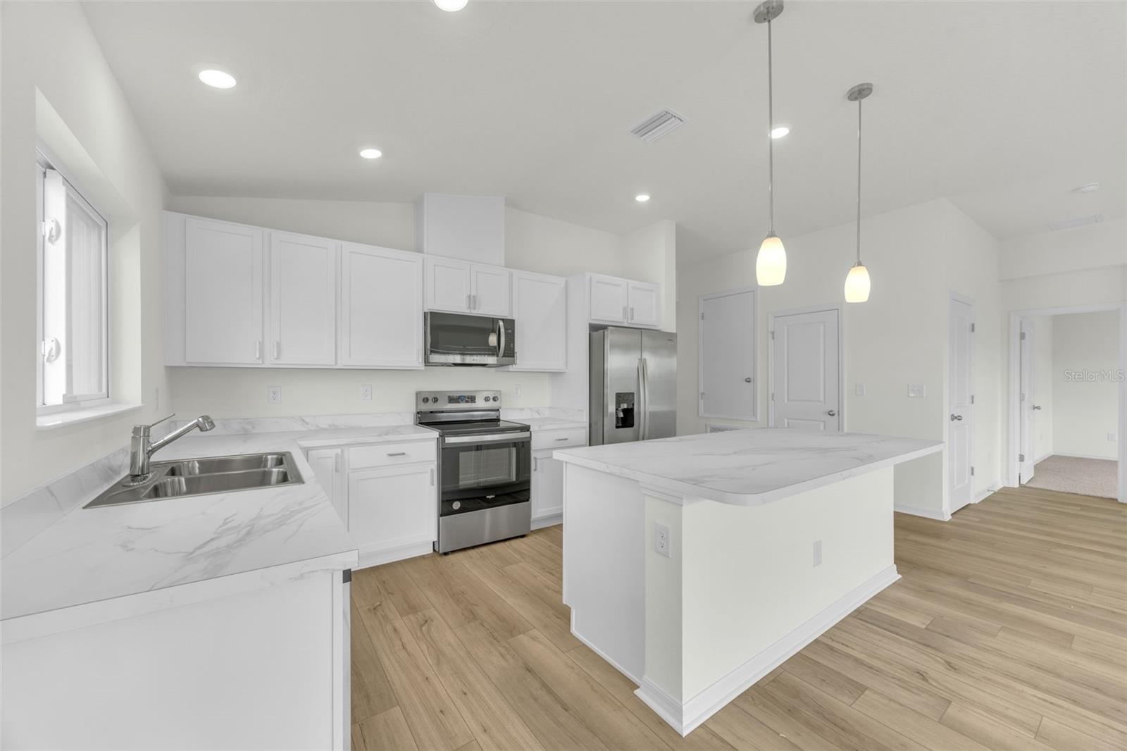 Image 3 of 27 For 9267 Sandy Bluffs Circle