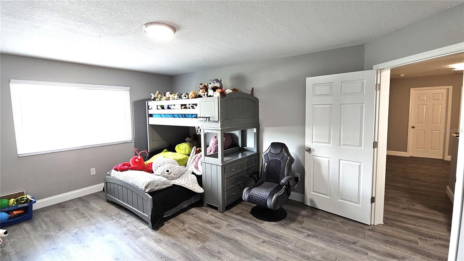 Image 64 of 69 For 25631 Bruford Boulevard
