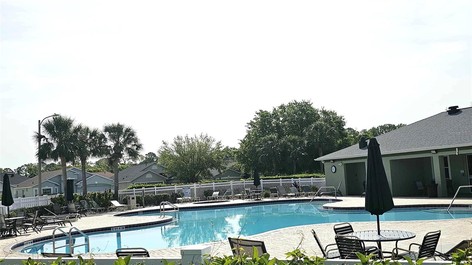 Image 71 of 82 For 25631 Bruford Boulevard