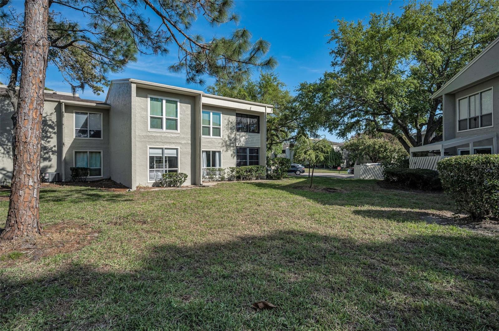 Image 31 of 64 For 507 Windrush Bay Drive 507