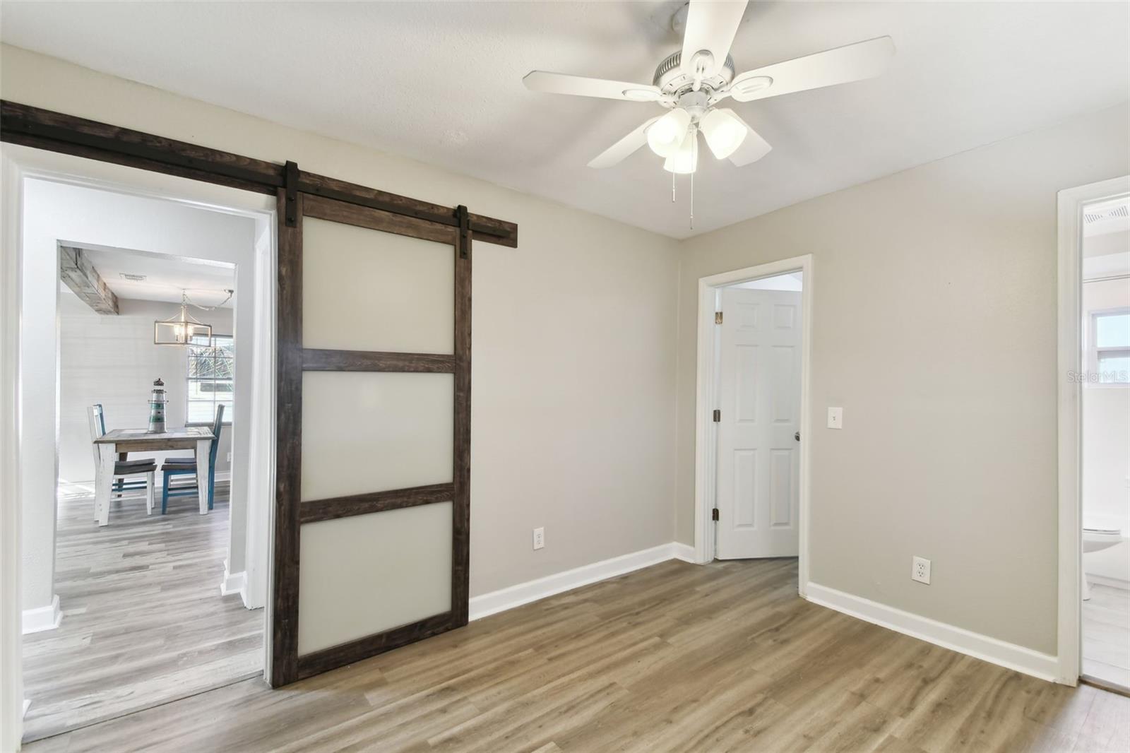 Image 20 of 40 For 6316 Richard Avenue
