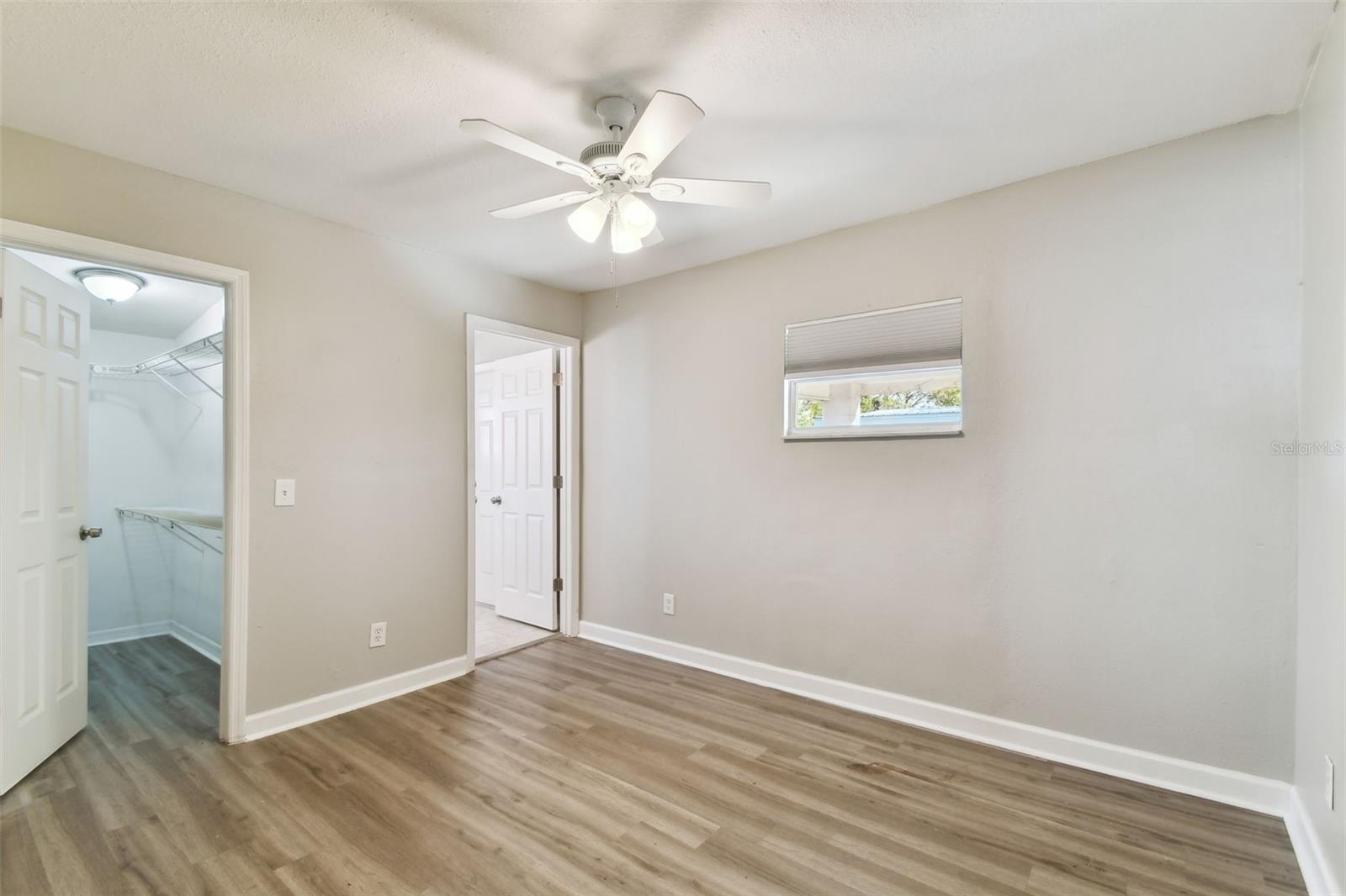 Image 22 of 40 For 6316 Richard Avenue