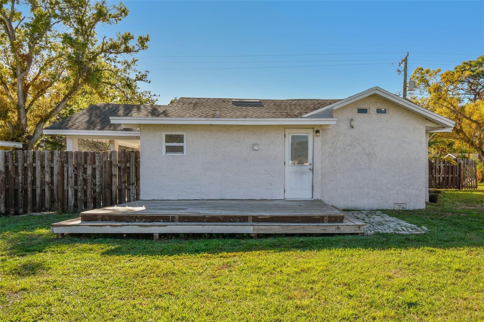 Image 31 of 40 For 6316 Richard Avenue