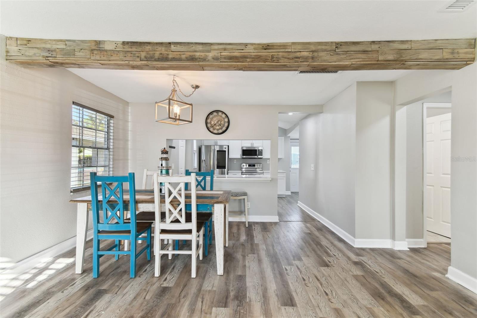 Image 7 of 40 For 6316 Richard Avenue