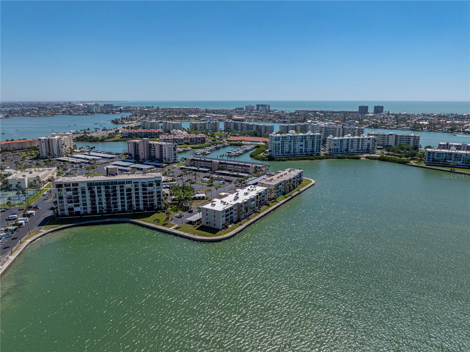 Image 40 of 40 For 7910 Sun Island Drive S 301