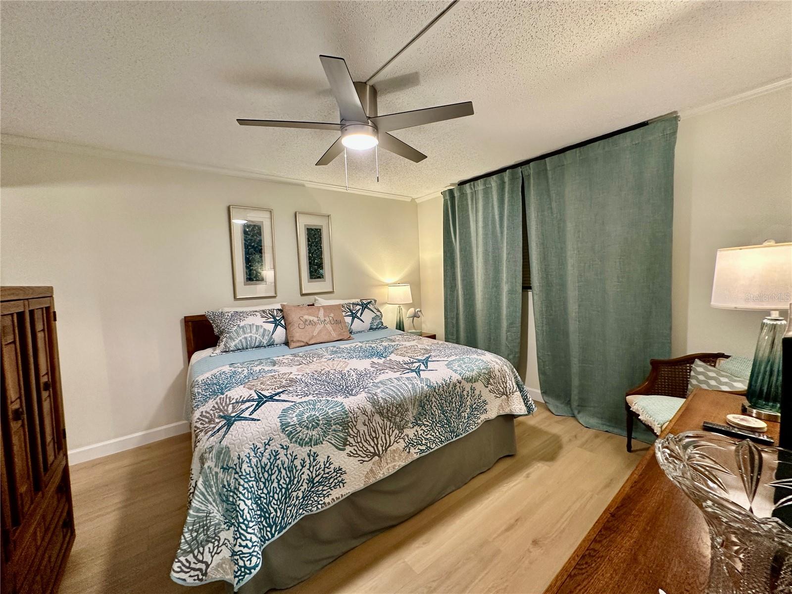 Image 74 of 91 For 15462 Gulf Boulevard 501