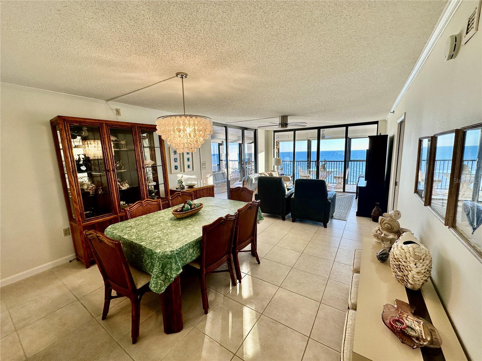 Image 82 of 91 For 15462 Gulf Boulevard 501