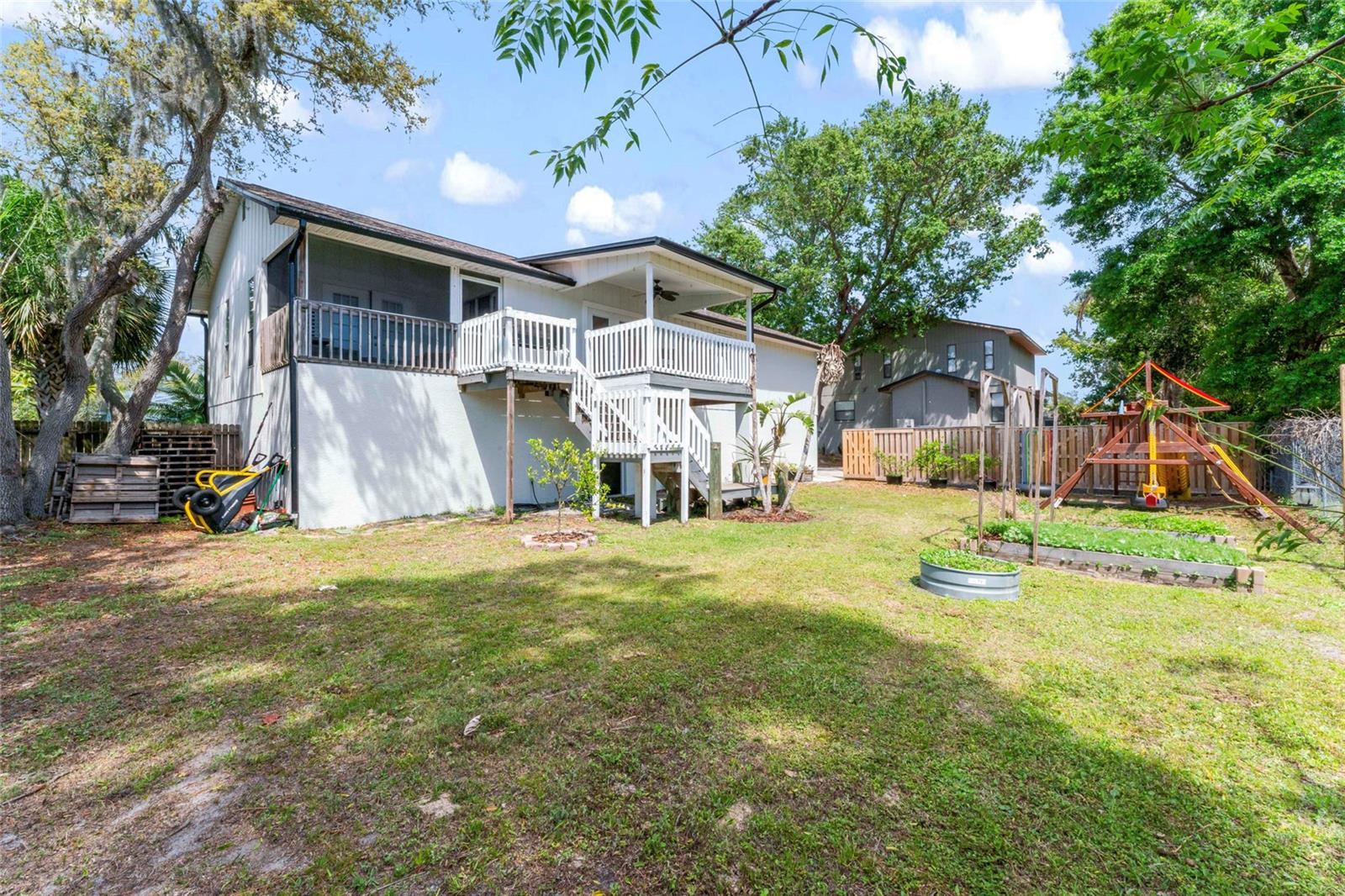 Image 50 of 51 For 1037 Jamaica Way