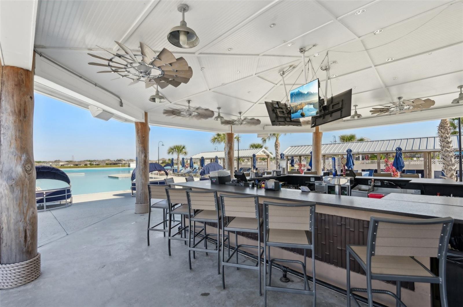 Image 43 of 53 For 16646 Maude Drive