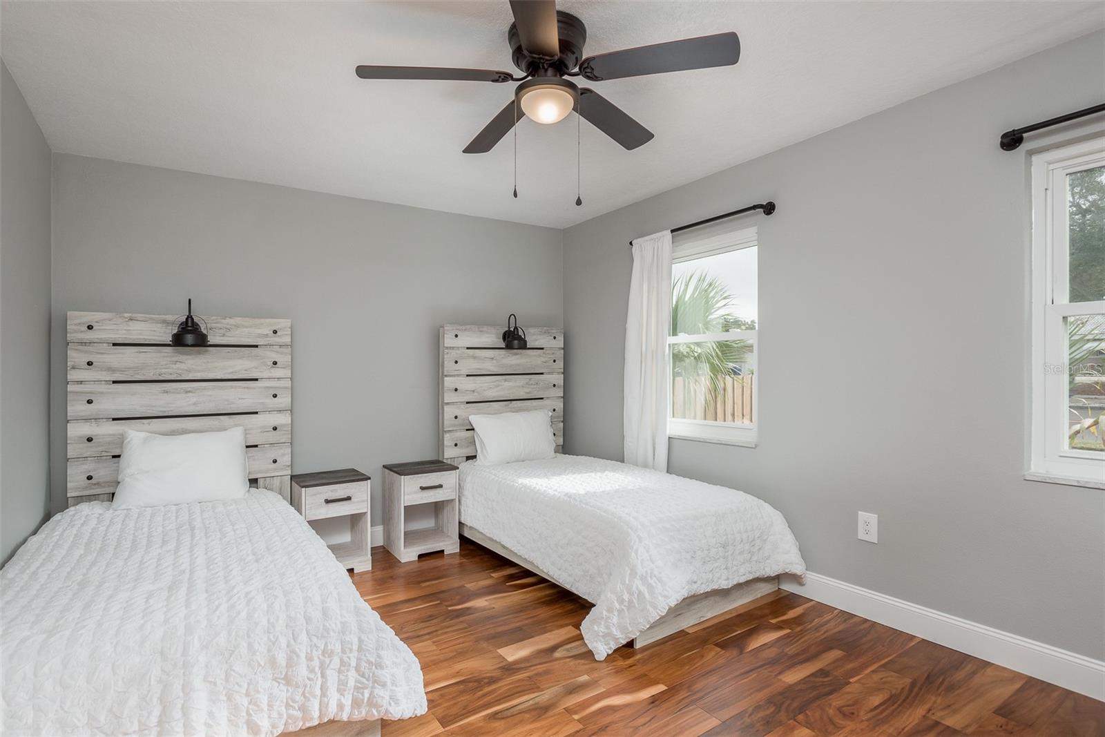 Listing photo id 8 for 1762 Bayshore Boulevard