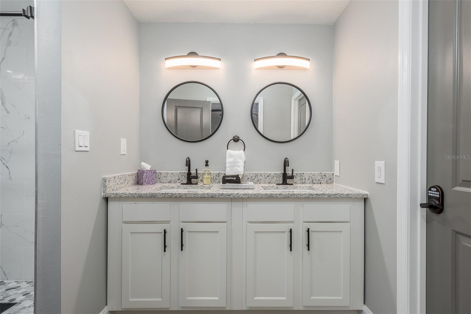 Listing photo id 4 for 1762 Bayshore Boulevard