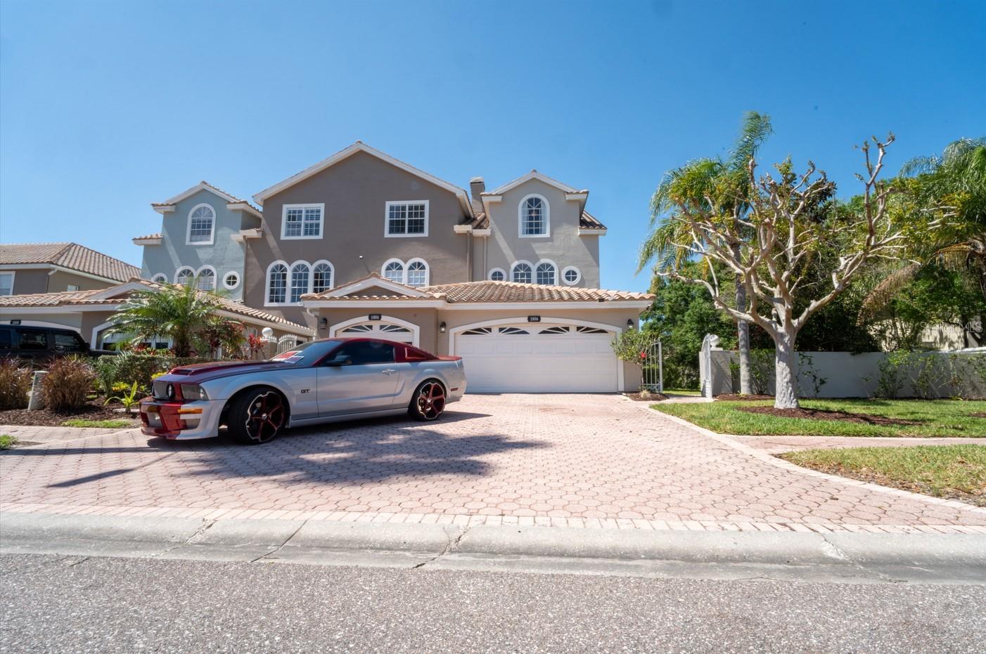 Image 51 of 54 For 1806 Lago Vista Boulevard