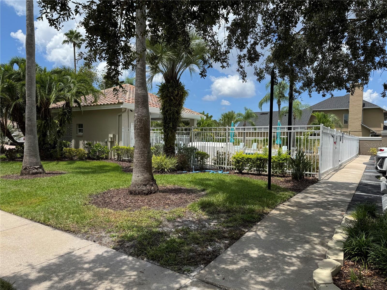 Image 52 of 54 For 1806 Lago Vista Boulevard